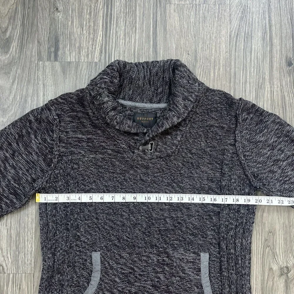Buckle Outpost Makers Marled Gray Knit Cowl Neck Sweater Size Medium